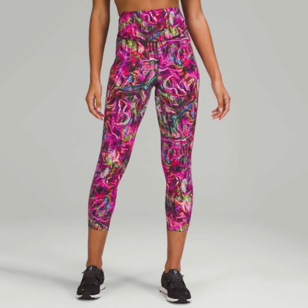 NWT Lululemon - Base Pace HR Tight